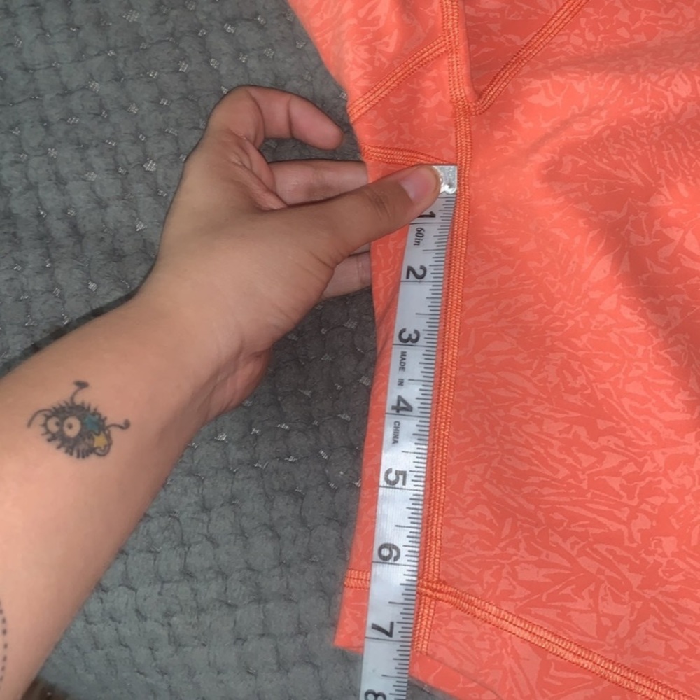 Lululemon shorts - Picture 8 of 9